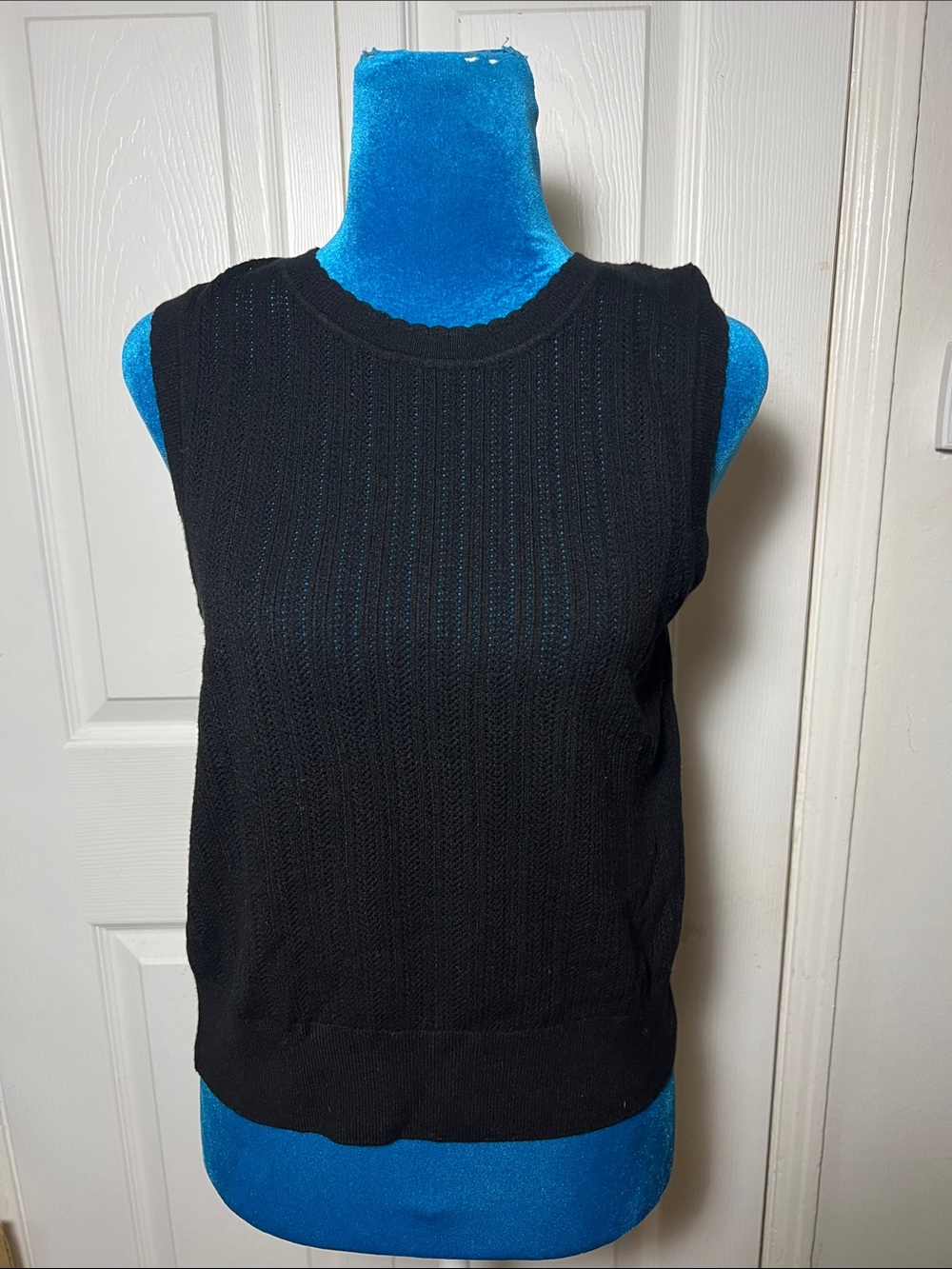 Veronica Beard Textured Black Sweater Vest Women’s Medium